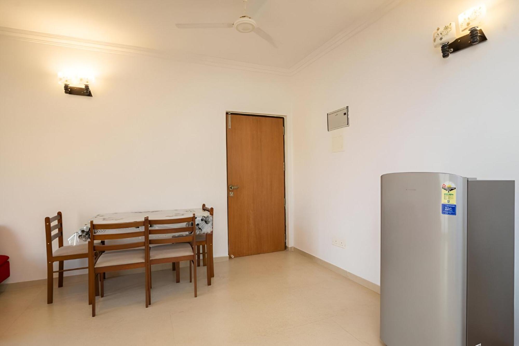 Ronnie'S Studio Apartment Arpora Exterior photo